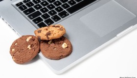 会话Cookie是什么？它在网站中的工作原理和作用？